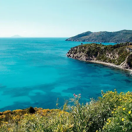 Locazione Turistica Golfo Della Lägenhet Lacona